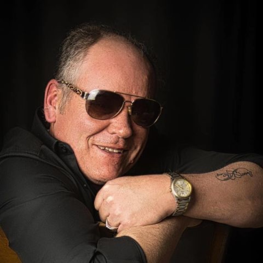 Meet your Posher, Cory